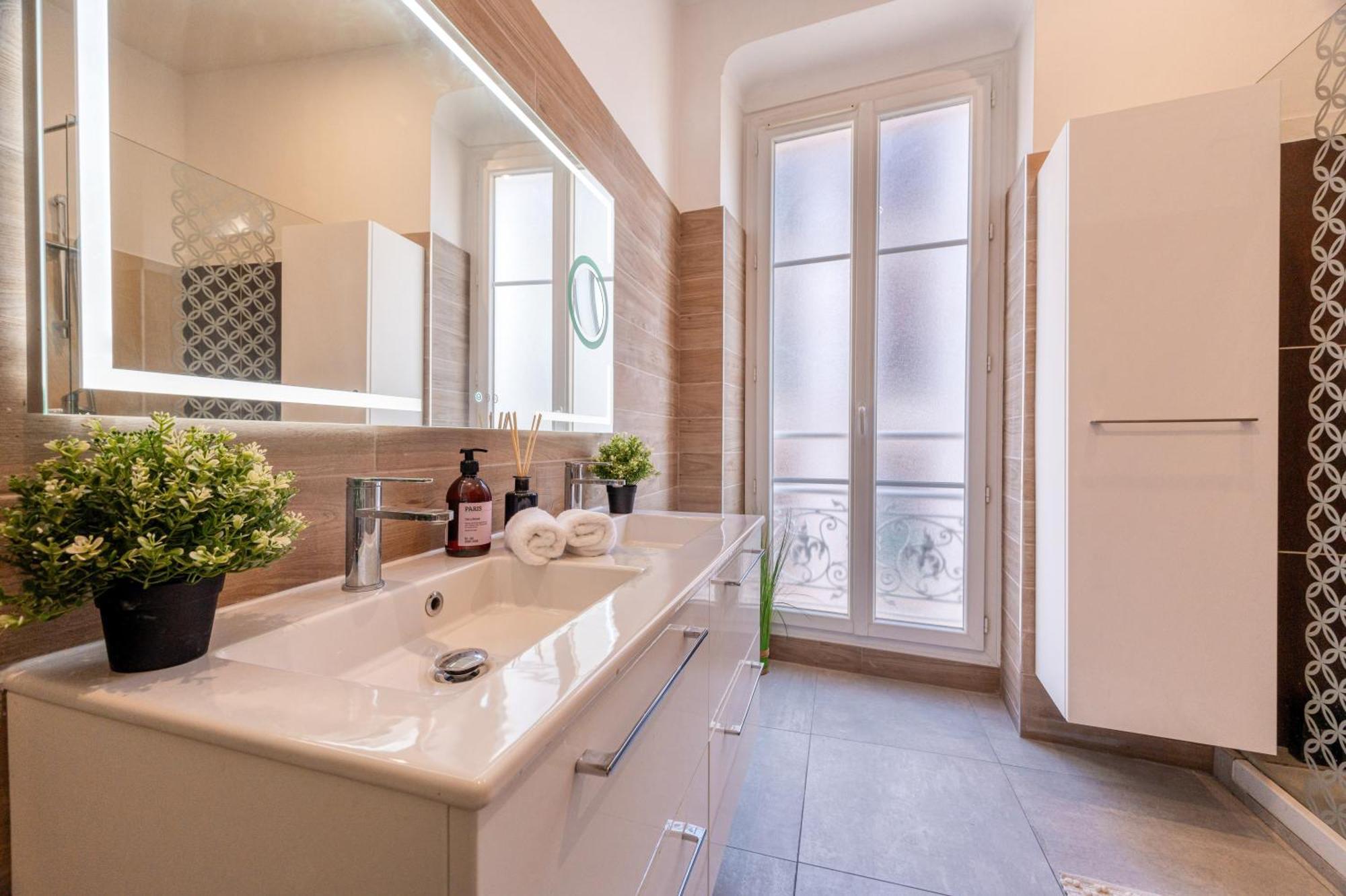 Guest House Chez Bastien Nice Bagian luar foto