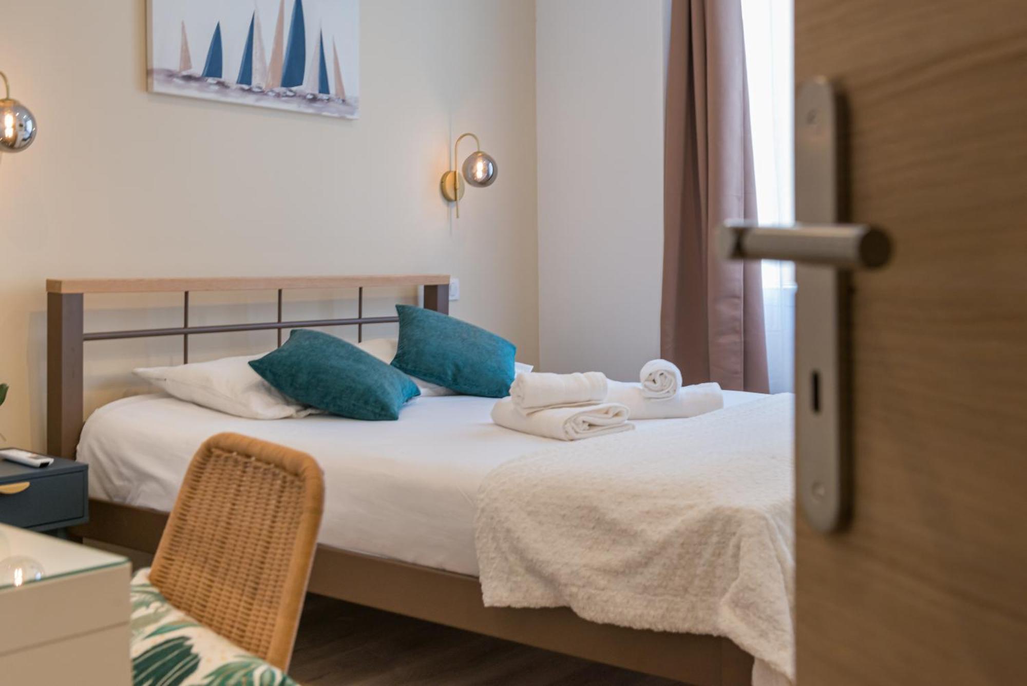 Guest House Chez Bastien Nice Bagian luar foto